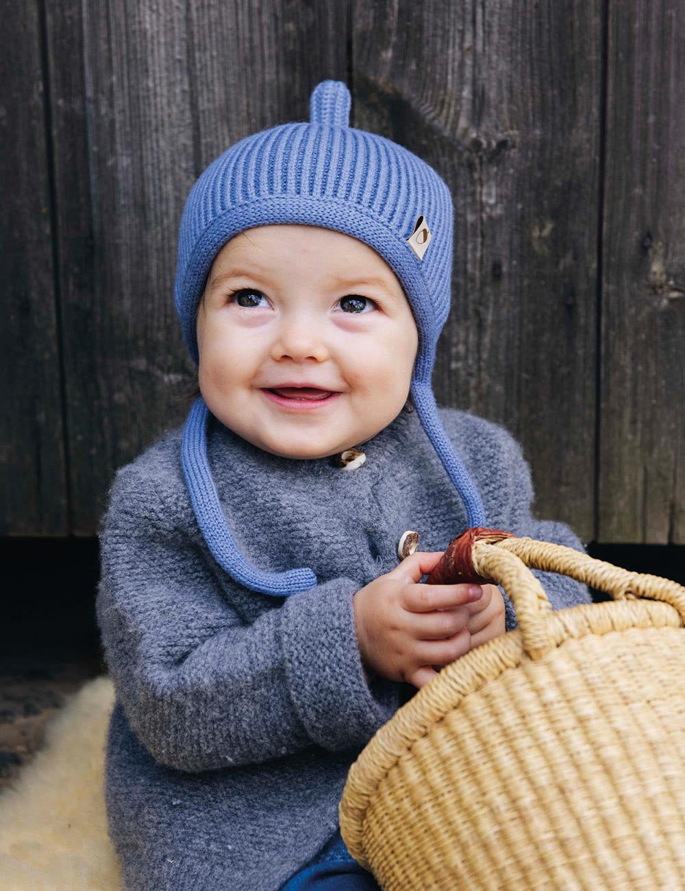 Children's hat PINNI light blue
