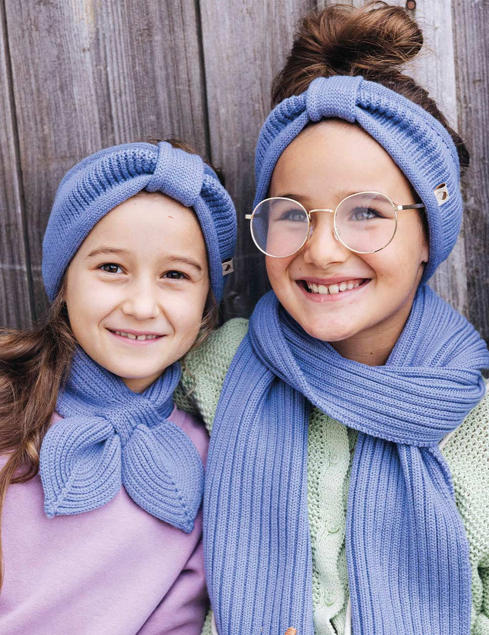 Kinder Schleifenschal hellblau