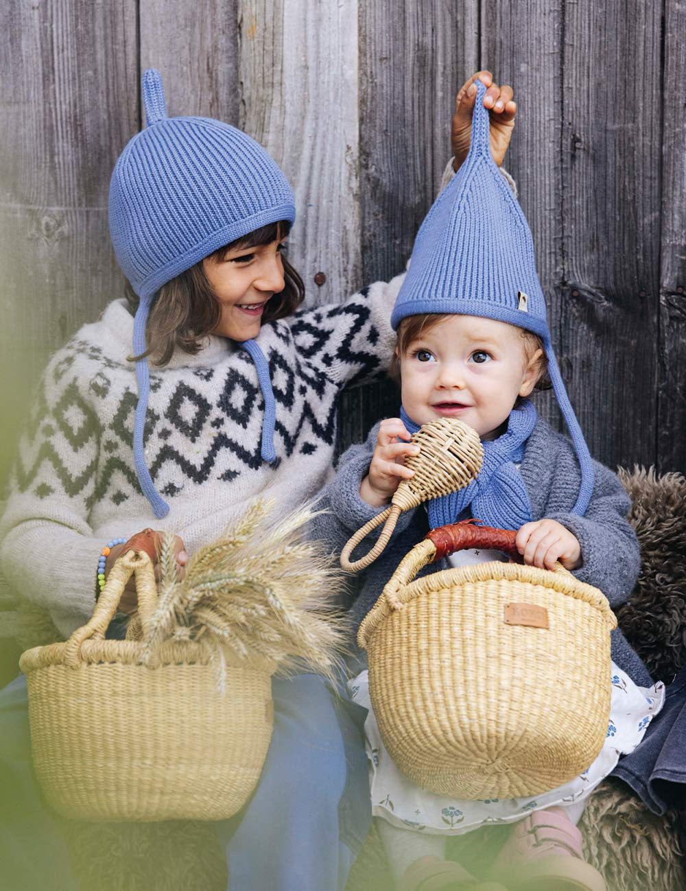 Children's hat PINNI light blue