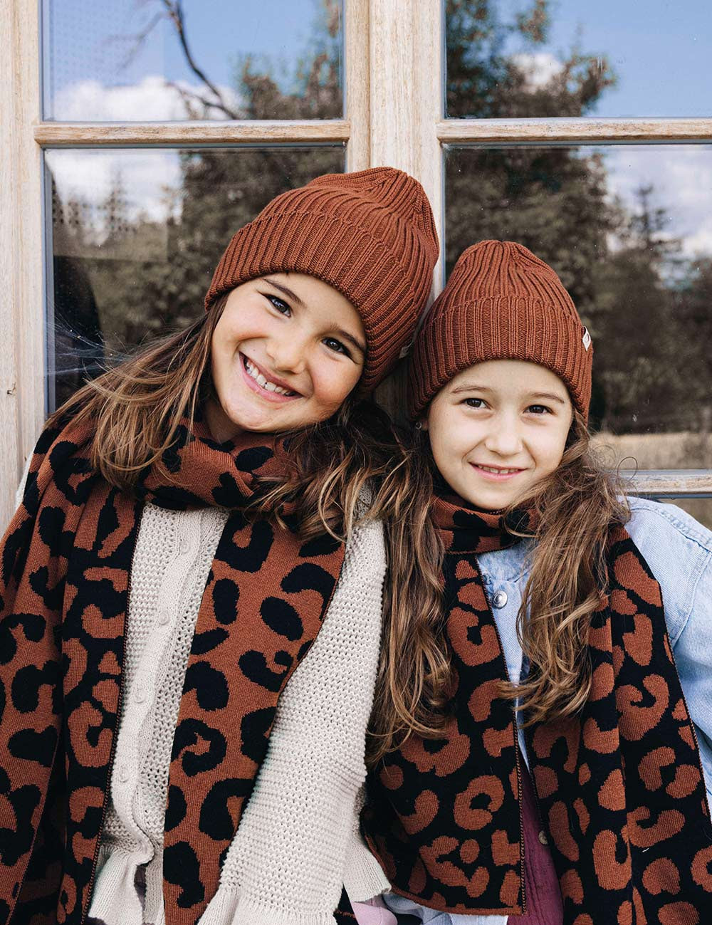 Gorro para niños marrón