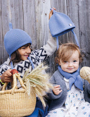 Children's hat PINNI light blue