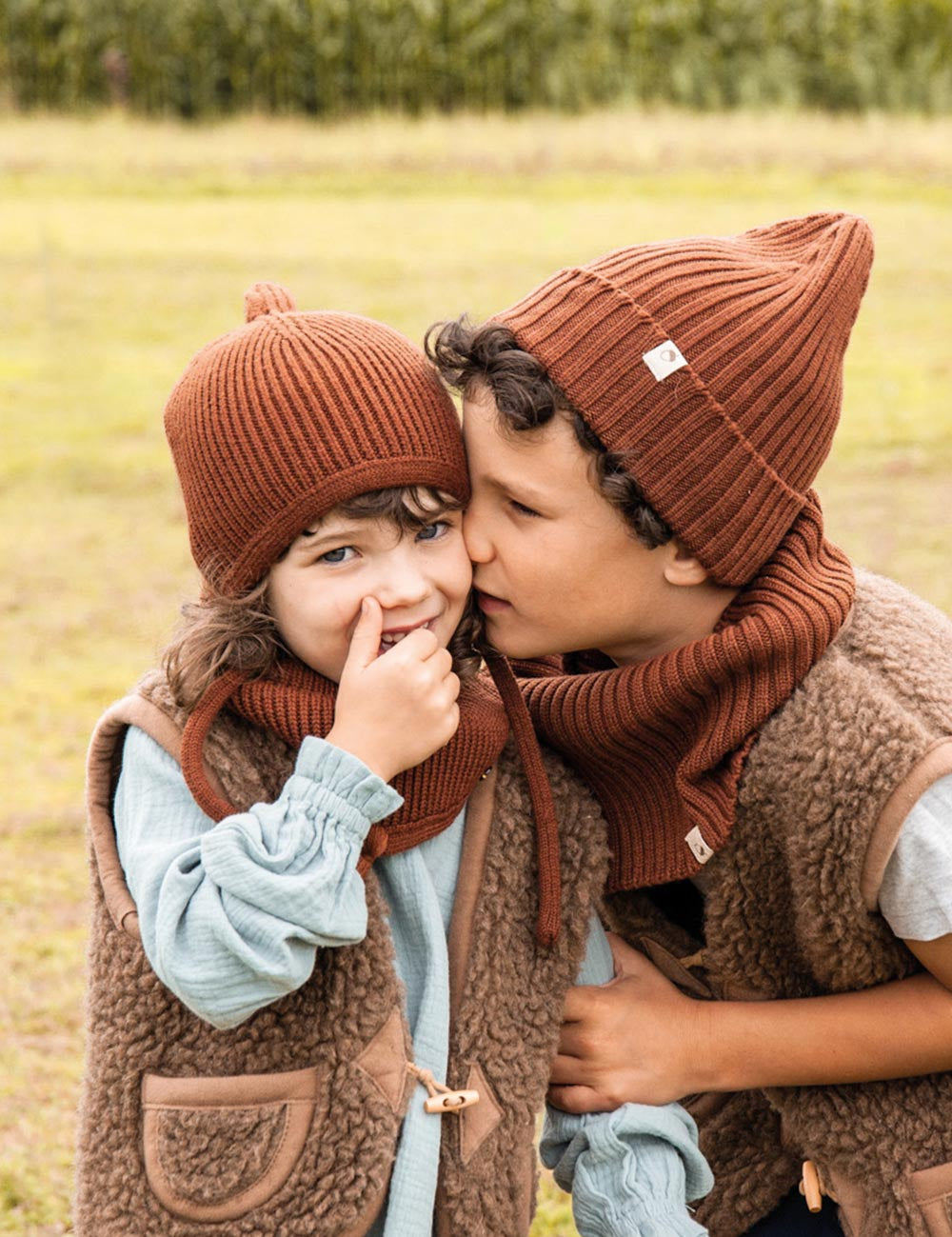 Gorro para niños marrón