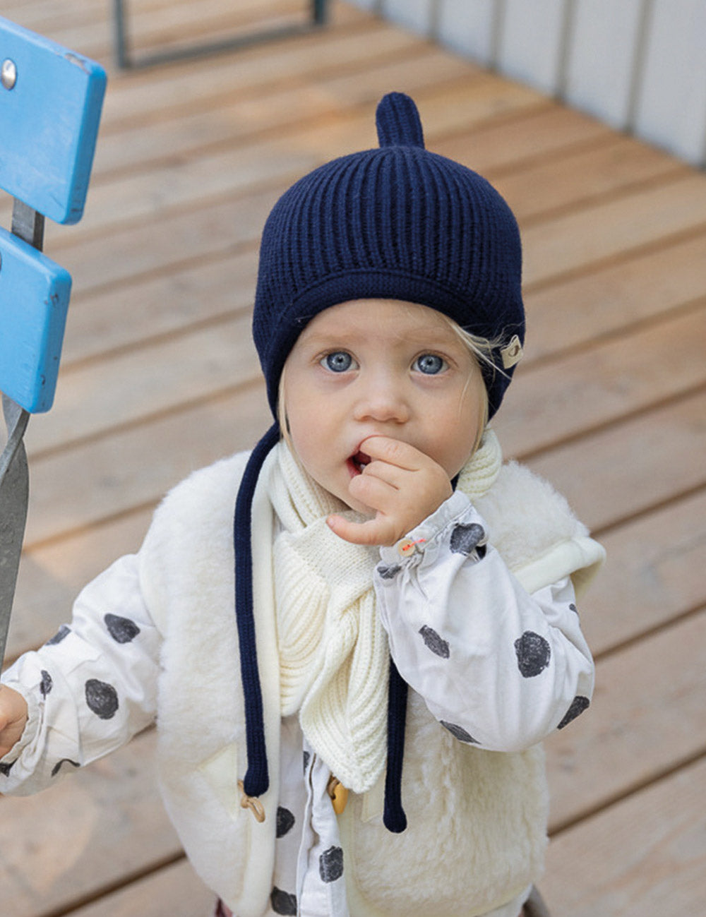 Gorro infantil PINNI azul oscuro
