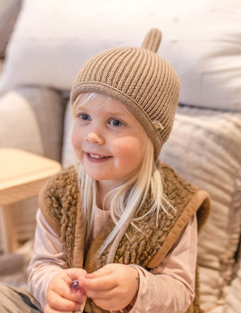 Children's hat PINNI beige