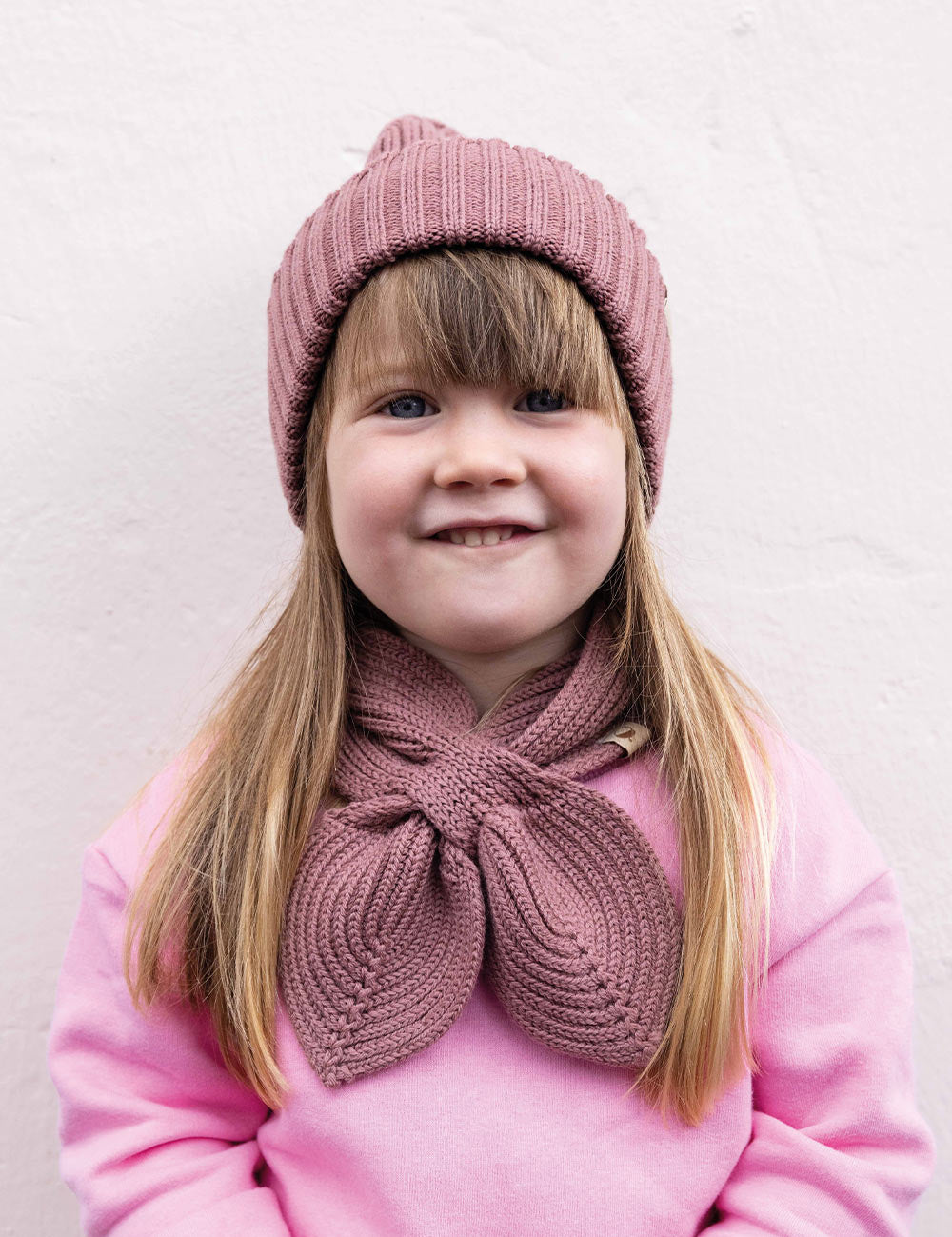 01_beanie-rose-tragebild.jpg