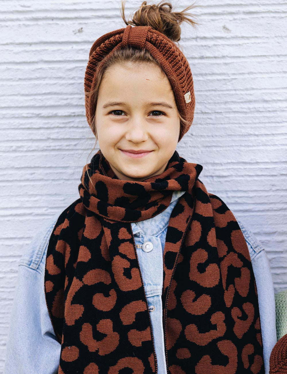Children's scarf LEO brown/black