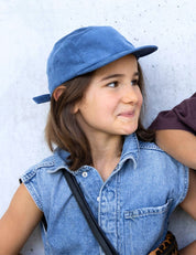 Kinder Cordkeps ljusblå