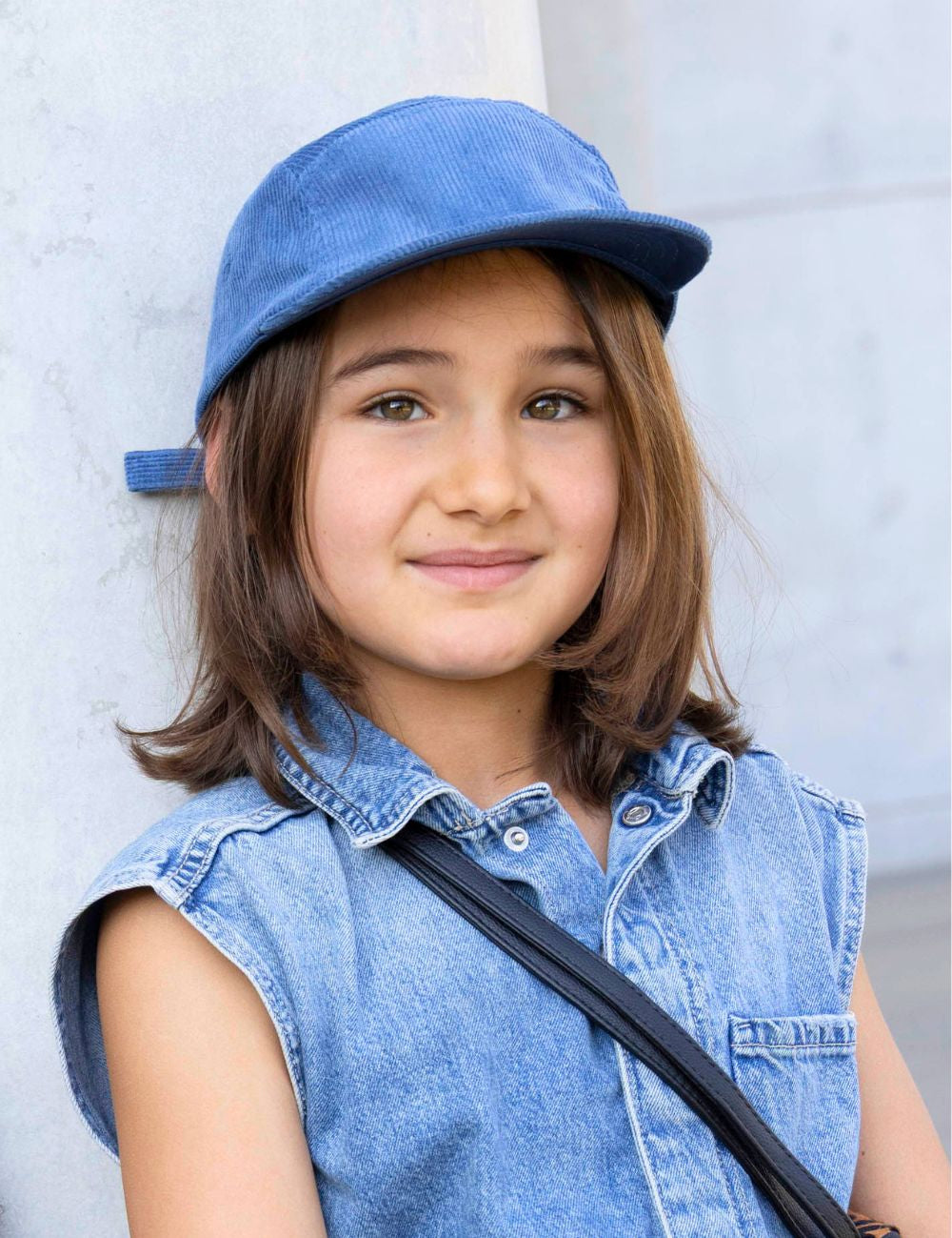 Kinder Cordkeps ljusblå